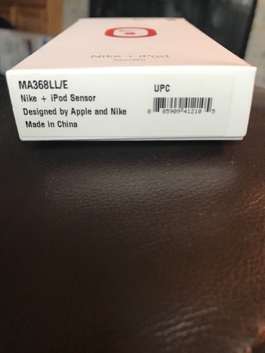 Nike + iPod Sensor MA368LL/D and Marware Sportsuit Sensor+