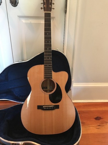 Martin & Co OMC-16E Orchestra Acoustic/Electric Guitar With Case & Strap