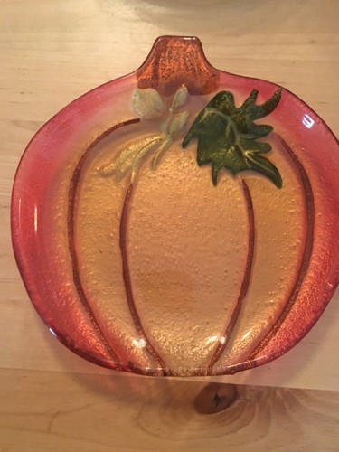 Pair Of Glass Tinted Orange 6” Plates Halloween Fall Autumn Serving Decorative