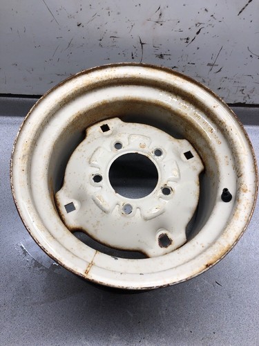 Cub Cadet 102 Rear Wheels Rims 12x7 Had 23x8.5-12 Tires