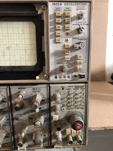 Tektronix 7623A Oscilloscope Mainframe W/ (2) 7A18 & 7B53A *Parts/As-Is*