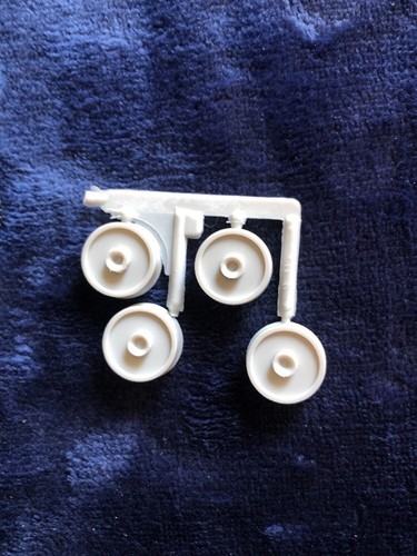 AMT/ERTL '53 FORD TRUCK JUNKYARD PARTS #6487- CUSTOM RIMS&TIRES ONLY- NEW PARTS!