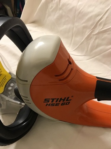 STIHL HSE 60 ELECTRIC HEDGE TRIMMER EUC