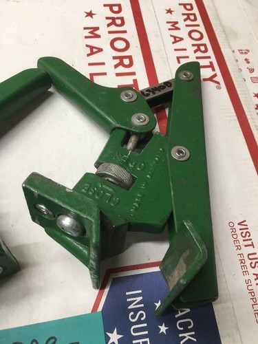 (1) ONE EACH GREENLEE ADJUSTABLE CABLE STRIPPER CAT. No.1905 M'11 #6340A/B