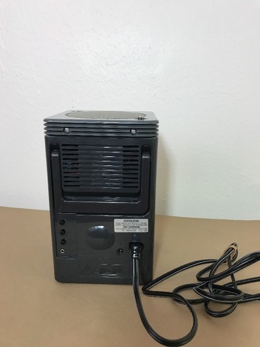 Sony MEGA Watchman FD-500 Portable B&W TV FM/AM Radio Vintage TESTED VGC