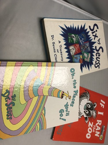 Dr Seuss lot 2 of 16 used HARDCOVERS Bright & Early,I can read it Large/ small