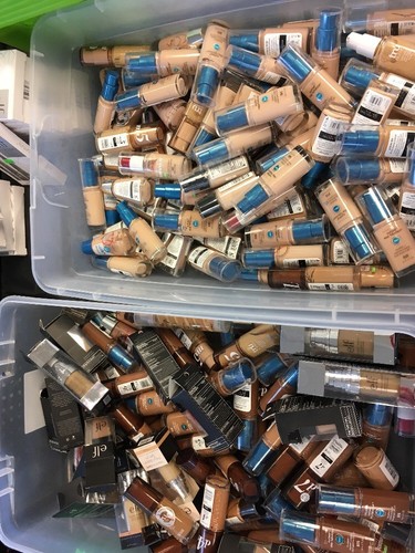 Wholesale 100 pcs Maybelline Loreal Revlon Mixed Assorted Cosmetics Makeup Lot