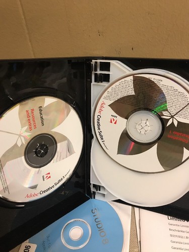 Adobe Creative Suite 2 Premium Macromedia STUDIO 8 Adobe Web Bundle