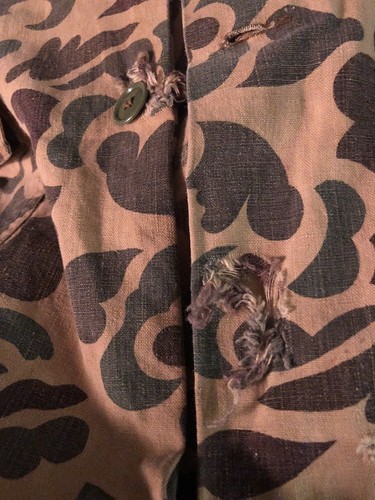 Vintage Caliber Mens Large Deer Hunter Outdoor Camo Shirt Button Up Cotton