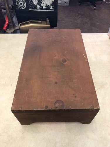 Vintage Wooden Step Stool 18”x11”x6”