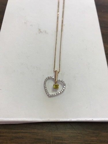 14kt Womens Yellow Gold Diamond Heart Necklace With Rose Gold!