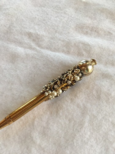 Vintage Ornate Raised Metal Faux Pearls Mechanical Lead Pencil Gold Tone