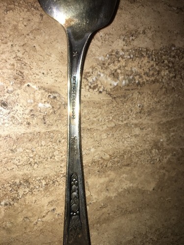 6 VINTAGE WM ROGERS ORIGINAL SILVER PLATE 6