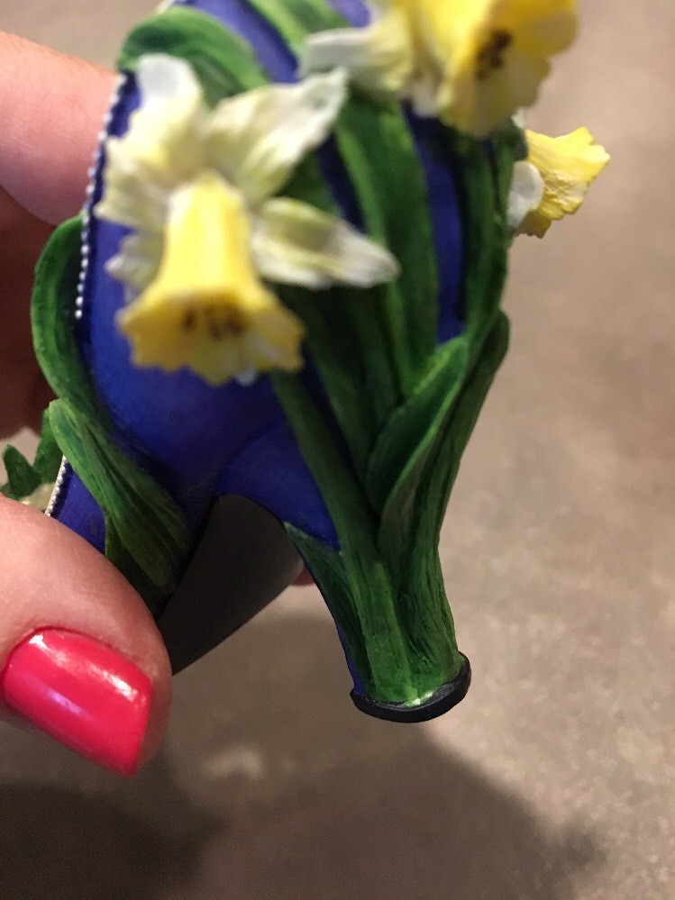 Willow Hall Floral Fantasy March “Daffodil” England Miniature Shoe