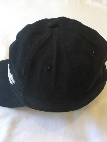 Titleist FootJoy FJ  Golf Cap Hat Adjustable Black/white