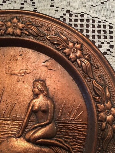 Vintage metal bronze Look wall decor plate Mermaid In Harbour Nautical