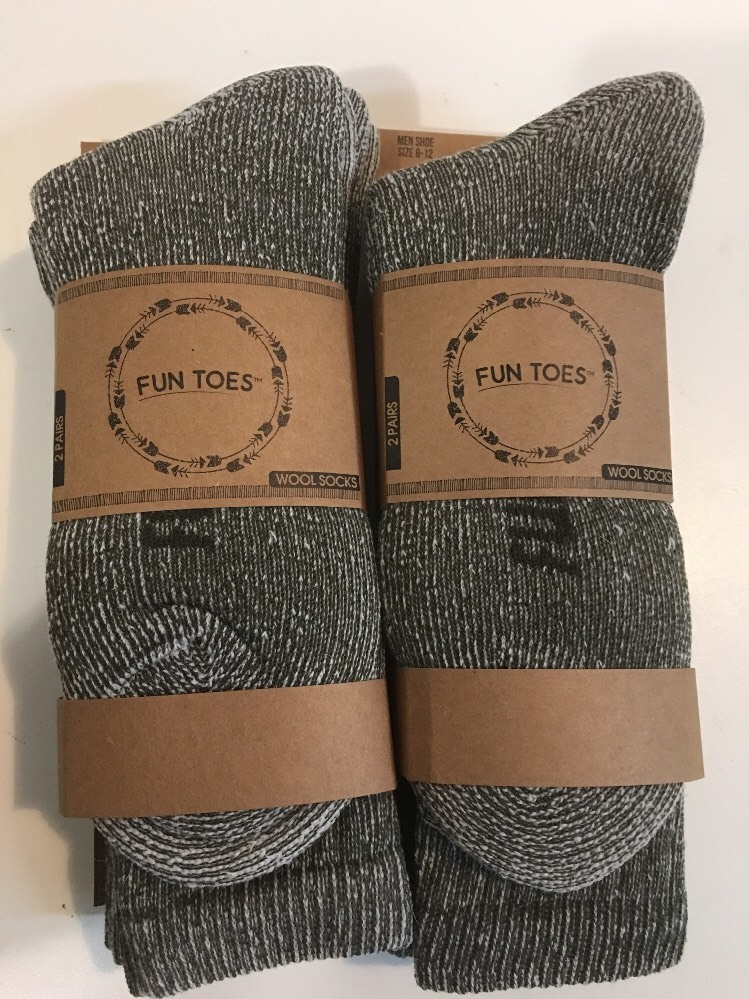 Men heavy duty PRIME Merino Wool Socks 4 Pack for winter ski & trailing