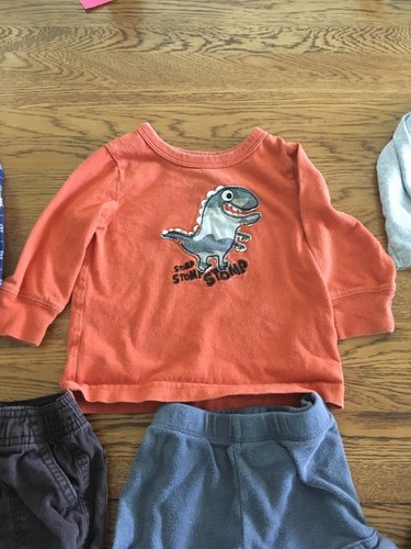 Very Good Condition Boys 12 Mth  Long Sleeve Outfits Lot Of 8 Plaid, Camo & Dino