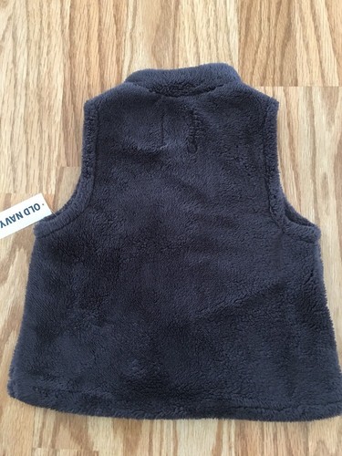 Old Navy Baby Girl Soft Fkeece Vest. Size. 18-24 M NEW