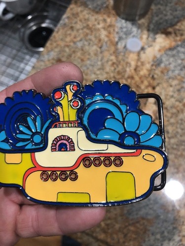 BEATLES  Pop Rock and Roll Band YELLOW SUBMARINE Metal BELT BUCKLE 4-1/2