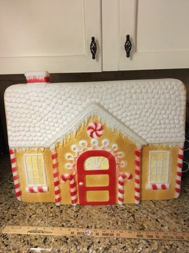 Vintage Featherstone Union Ginger Bread House Blow Mold Lighted
