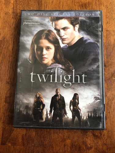 Twilight/ New Moon DVD Bundle used in excellent condition!!!