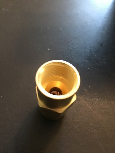 25 Per Pack AW-430 CGA-032 Right Hand Threaded Female Coupler AA