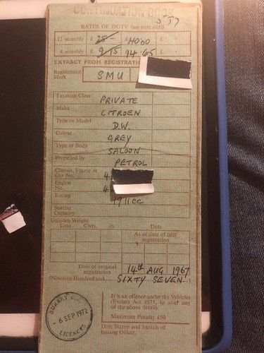 Citroen Dw  1967  1911cc memorabilia literature log book classic Car