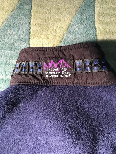 Jagged Edge Mountain Gear Fleece Vest Small