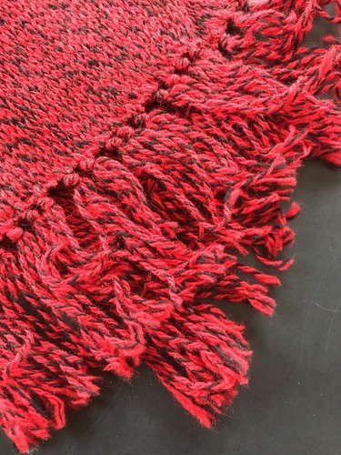 Eddie Bauer Scarf Wrap Pure Wool Knit Outerwear Red Black Fringe