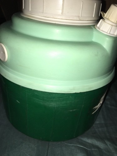 vintage picnic jug, Unknown Brand, Two-tone Green, Clean Inside.