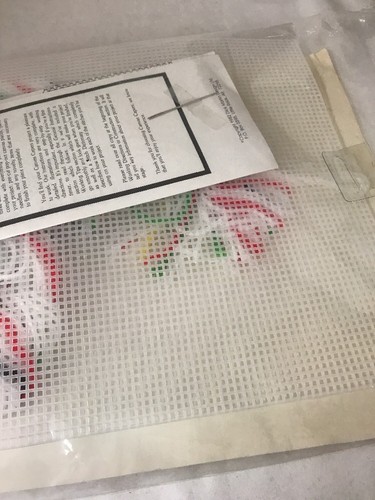 Chicken Coupon Holder Plastic Canvas Kit Clip Cluck Hen kitchen couponing