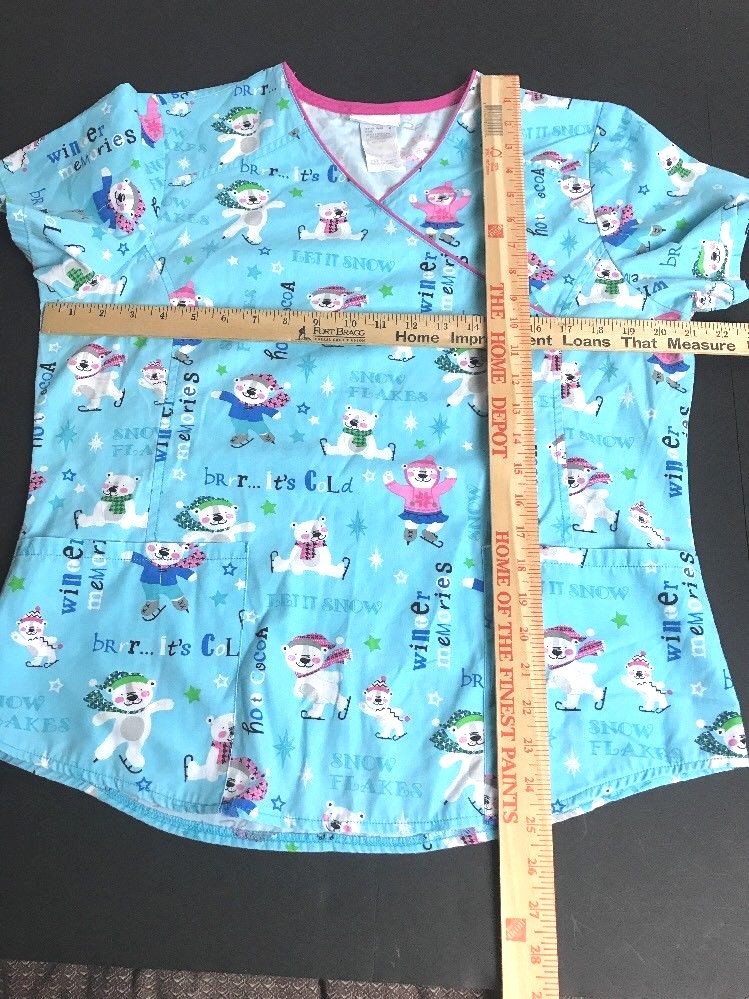 Womens V-Neck  ScrubStar Top size Medium