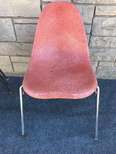 Set of 4 Mid Century Modern Chromcraft Eames Style Fiberglass Chairs
