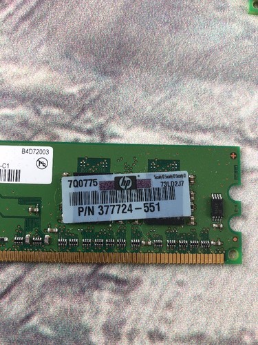 Lot of 8 HYS64T32000HU-3S-B Qimonda 256MB DDR2 Non ECC PC2-5300 HP 377724-551