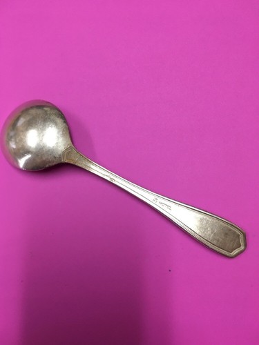 W MF Hotel 60 Silvertone Spoon