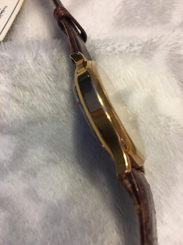 Mickey Watch, with dial window rotating Mickey through time