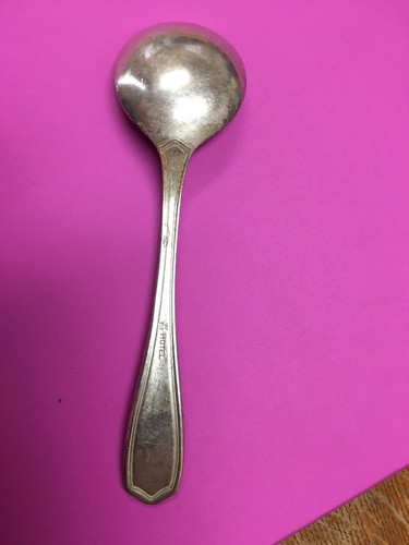 W MF Hotel 60 Silvertone Spoon