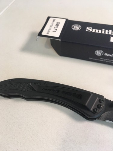 Smith And Wesson Knife SWLF1 Lightweight Pocket Clip “24-7” Darrel Ralph New