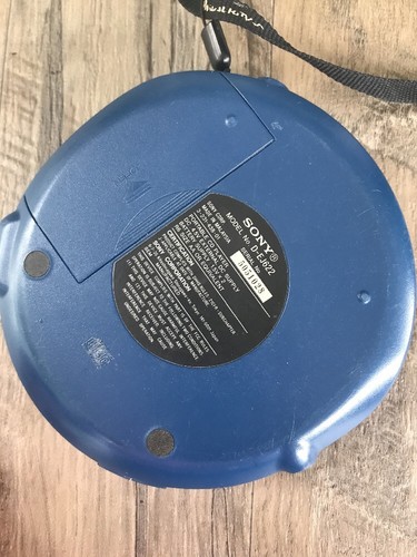 SONY CD WALKMAN  G PROTECTION  FM/AM PLAYER MODEL D-EJ622