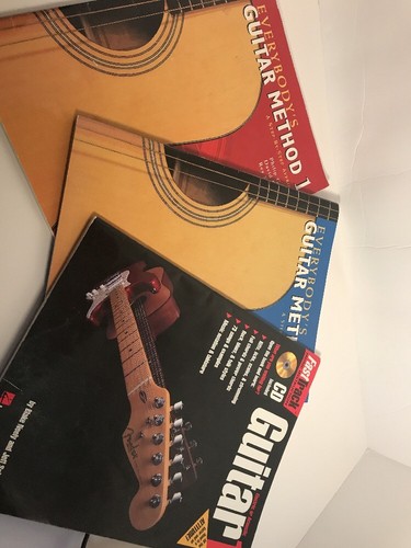 Learn to Play Guiter with this 3 book Lot, No CD included