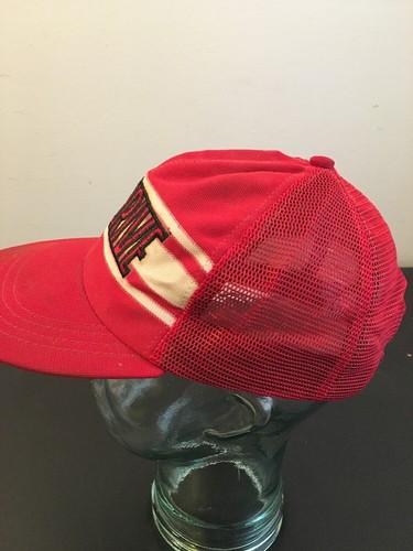 Vintage Hat Trucker SnapBack Mesh 4 Wheel Drive 4x4 Dunes Mud Run Truck