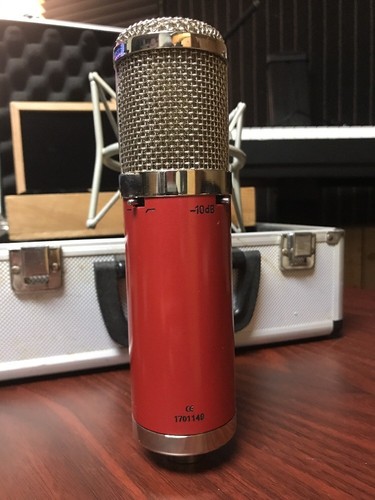 Avantone CK-7 Large Capsule Multi-Pattern FET Condenser Microphone