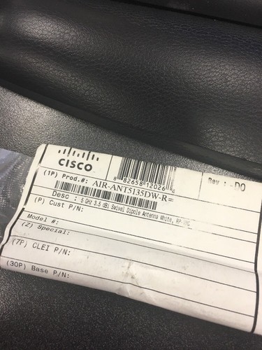 RoutersWholesale - AIR-ANT5135DW-R - Aironet 3.5dBi Articulated Dipole Antenna 