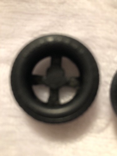 AMT/ERTL? (4) GOOD/YEAR TIRES ONLY - SIZE 900/920+15 - NEW & UNUSED PARTS