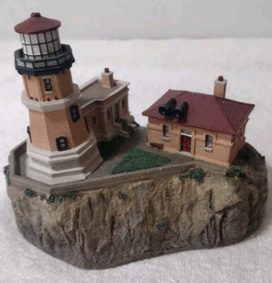 SPLIT ROCK LIGHTHOUSE SPLIT ROCK STATE PARK MINNESOTA THE DANBURY MINT 1993