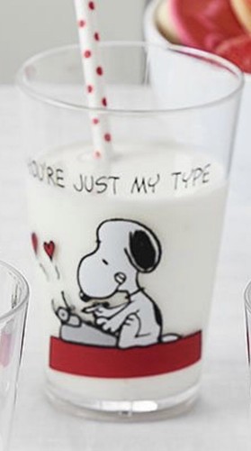 Pottery Barn Kids Peanuts VALENTINE’S Tumblers Cups Set Of 4 Snoopy Charlie NEW