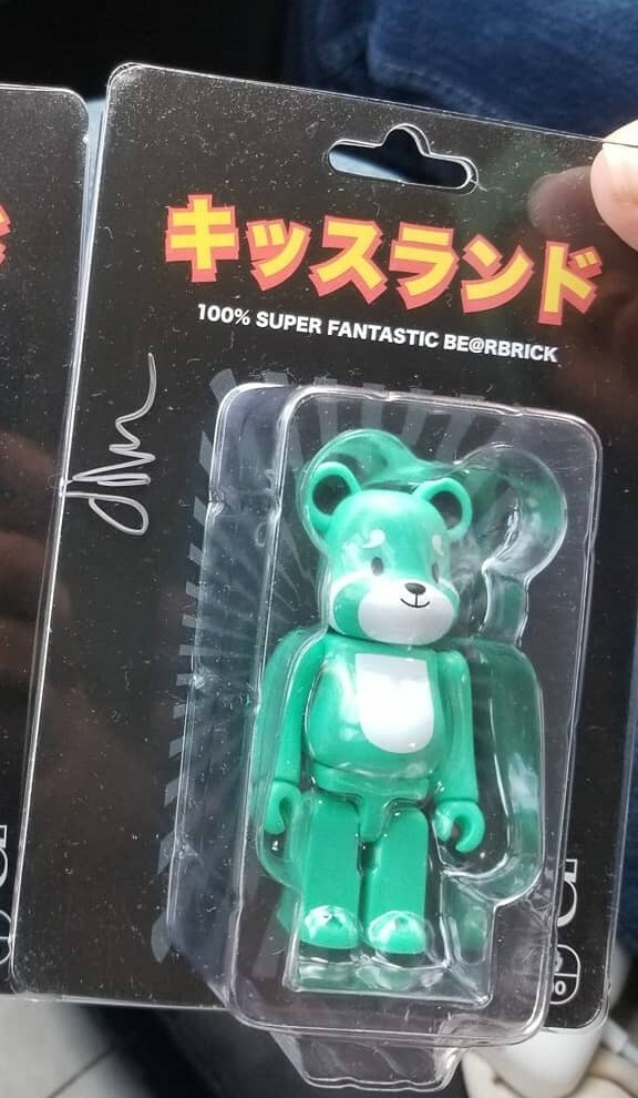 Extremely RARE/SIGNED100% BE@RBRICK The Weeknd 
