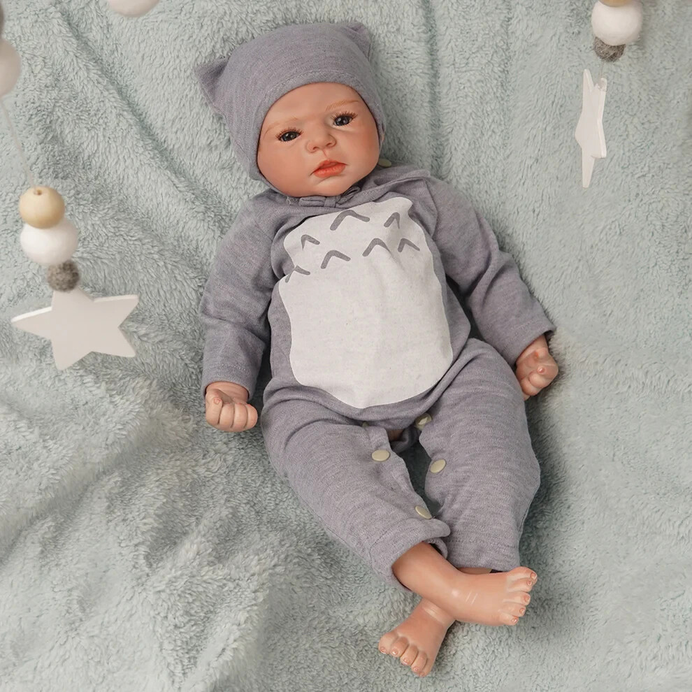 Ian-20 Inch Lifelike Baby Boy Reborn Doll With Grey Outfit