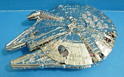2021 Hallmark ''MILLENNIUM FALCON'' Star Wars 25th Anniversary